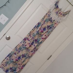 Really pretty flowered Maxi